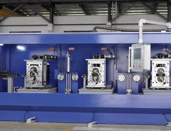 Two High Rolling Machine으로 주로 가공되는 재료는 무엇입니까?